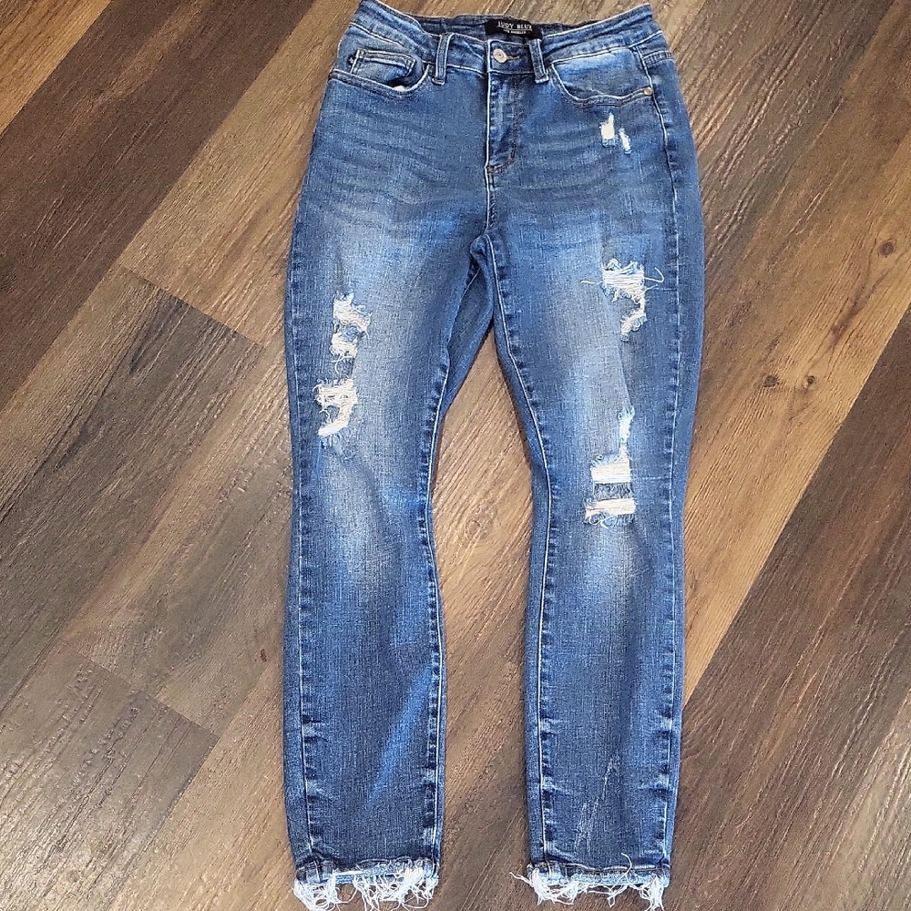 Judy Blue Distressed Denim Skinny Jeans